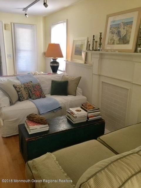 109 Mount Hermon Way Unit 1 - Photo 5 of 24