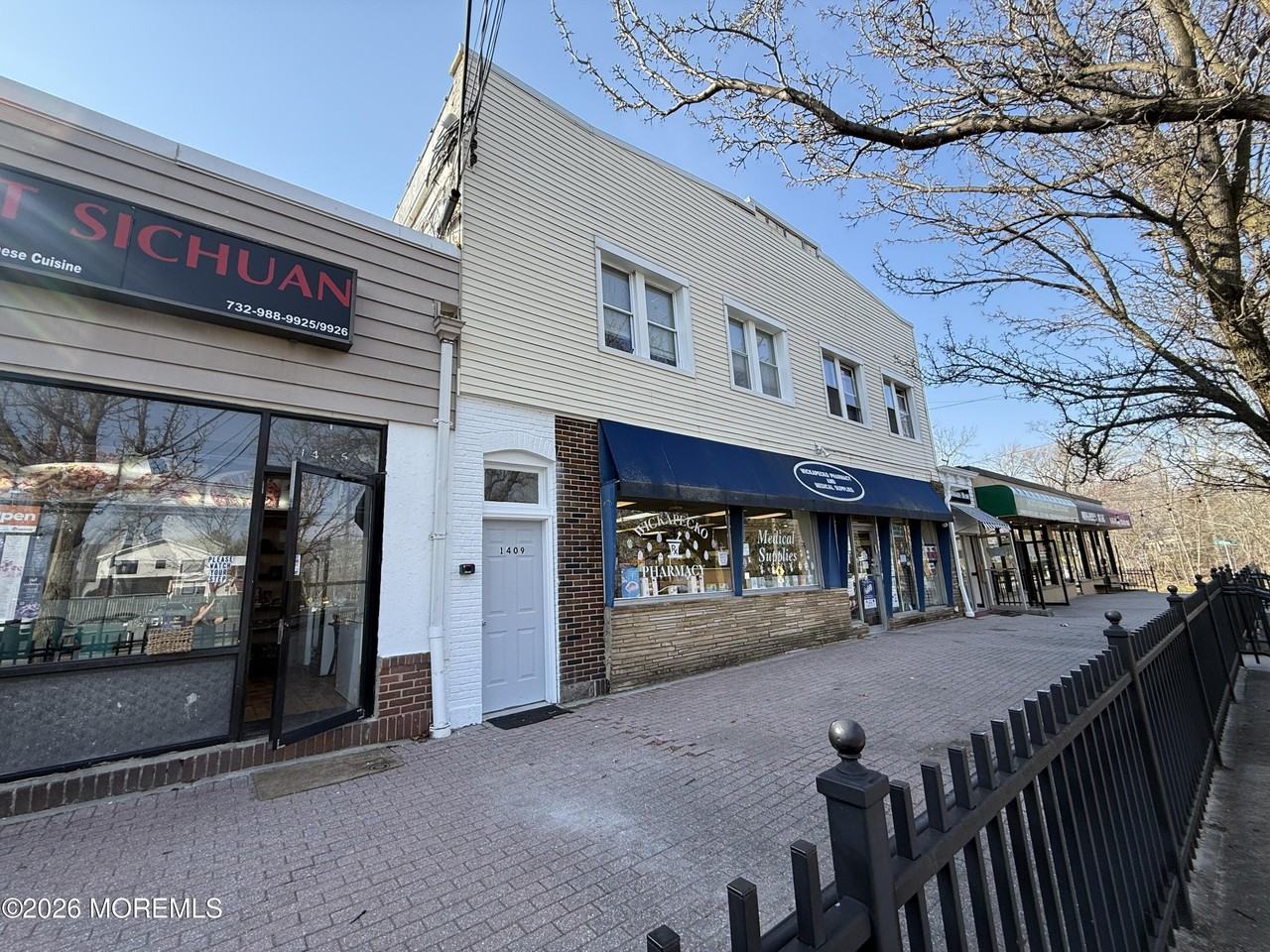 1409 Wickapecko Dr Unit A - Photo 2 of 13