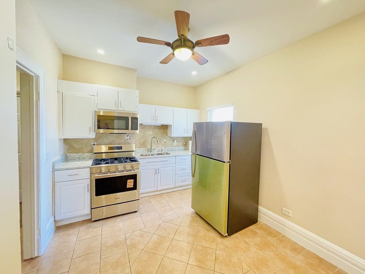 72 N 4th St Apt 4 - Photo 4 of 10