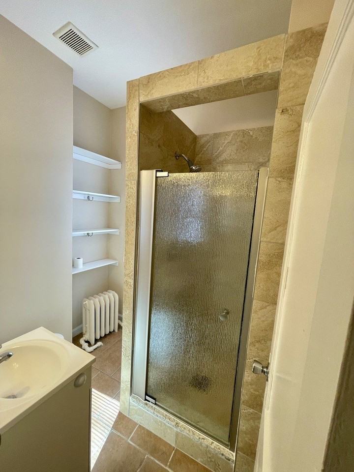 72 N 4th St Apt 4 - Photo 7 of 10