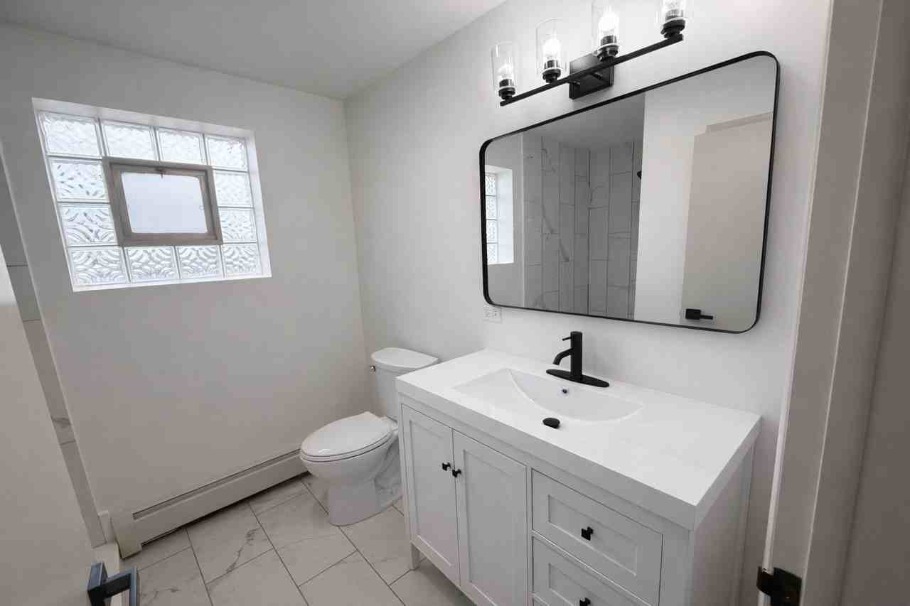 933 College Ave Ste A - Photo 6 of 12