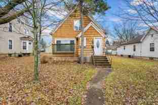 708 S 1st St - Photo 1 of 1