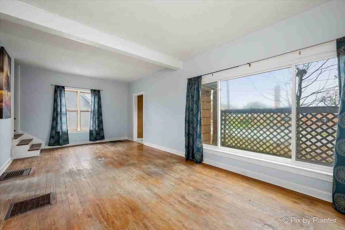 708 S 1st St - Photo 2 of 17