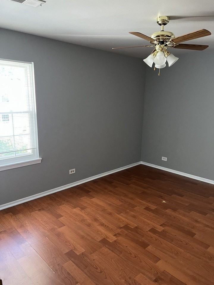 1205 Wyndham Ct Apt 202 - Photo 4 of 8