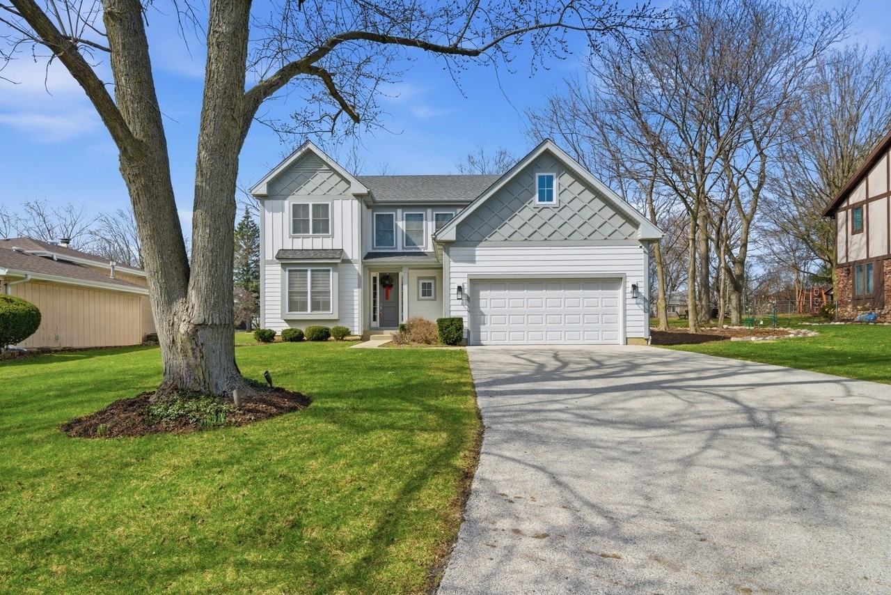 7814 Brookbank Rd - Photo 2 of 36