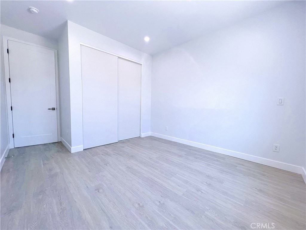 15826 Hayland St - Photo 6 of 11