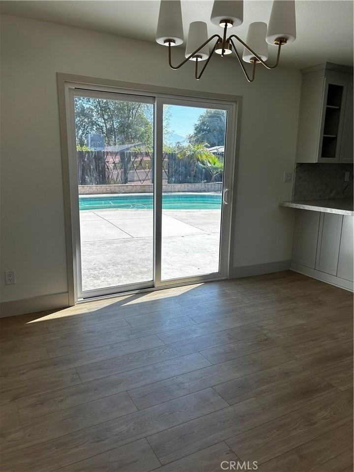 717 Serpentine Dr - Photo 7 of 36