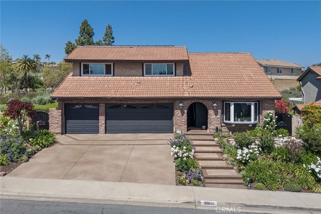 26831 Valpariso Dr - Photo 2 of 26