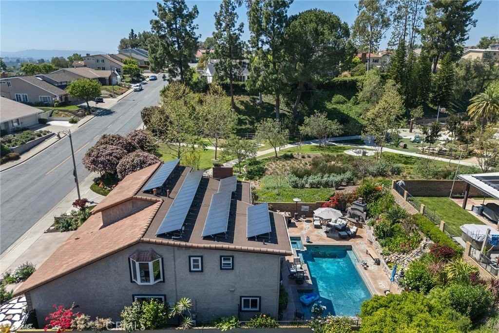 26831 Valpariso Dr - Photo 4 of 26