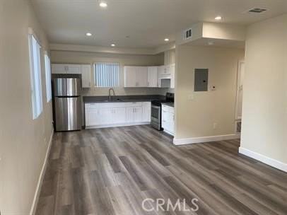 619 E 21st St - Photo 4 of 10