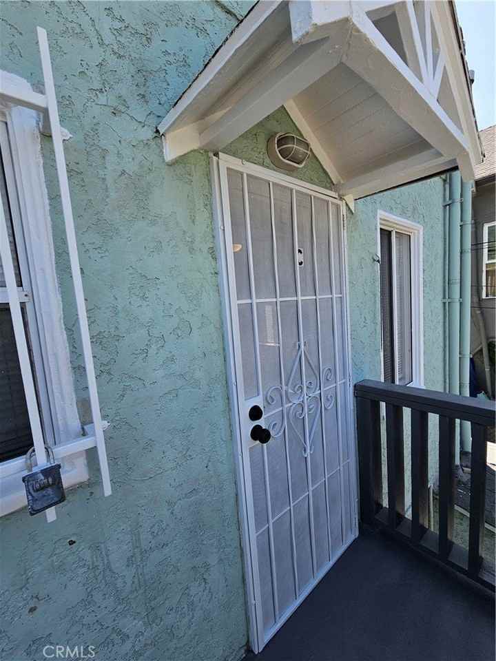 440 W 8th St #C - Photo 5 of 13