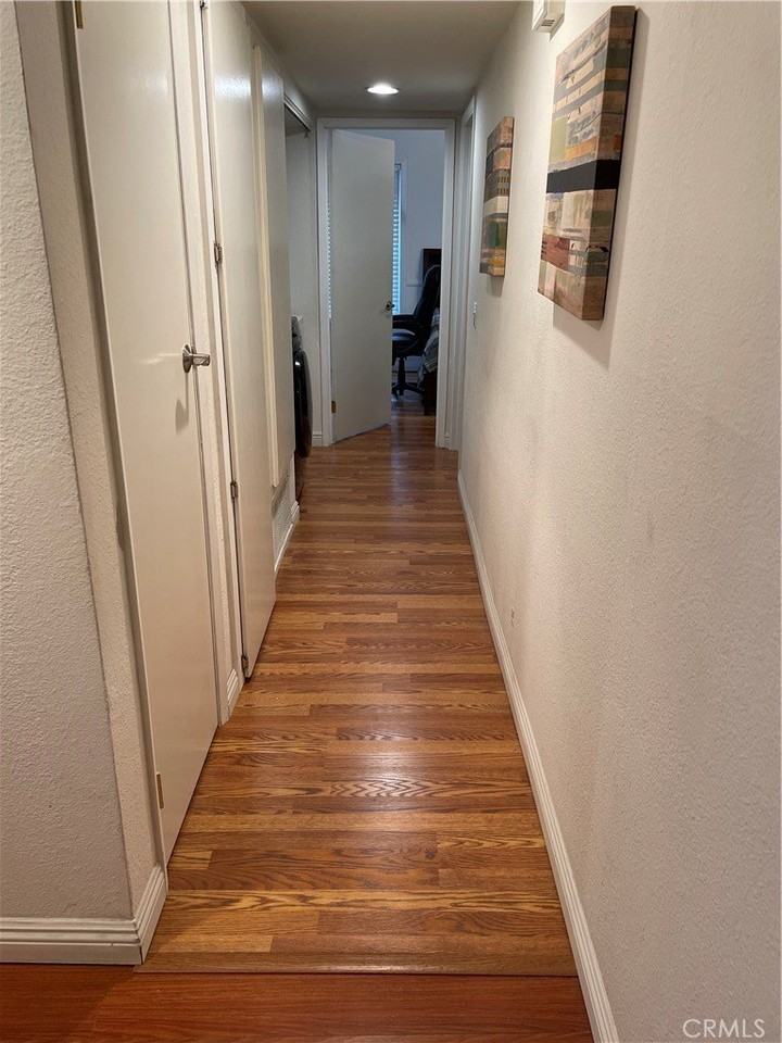 2781 Pine Creek Cir - Photo 4 of 4