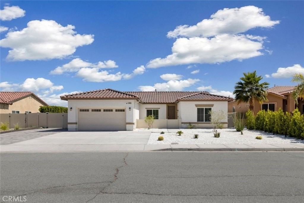 65161 Rolling Hills Dr - Photo 5 of 44