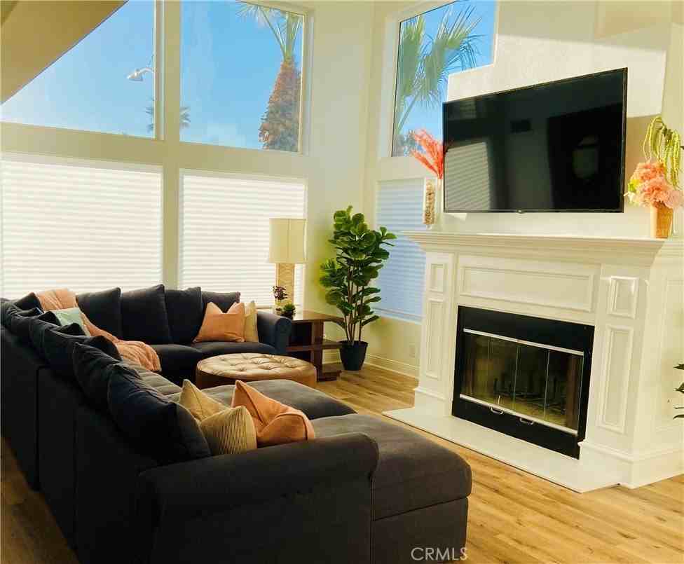 125 Fillmore Ave - Photo 2 of 13