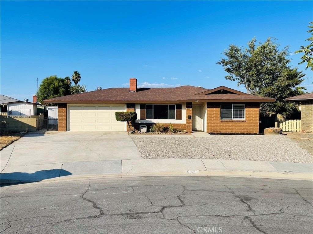 678 Monterey Pl - Photo 2 of 35