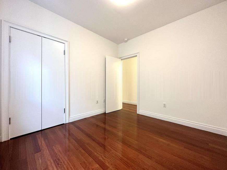 607 W 137th St - Photo 7 of 10