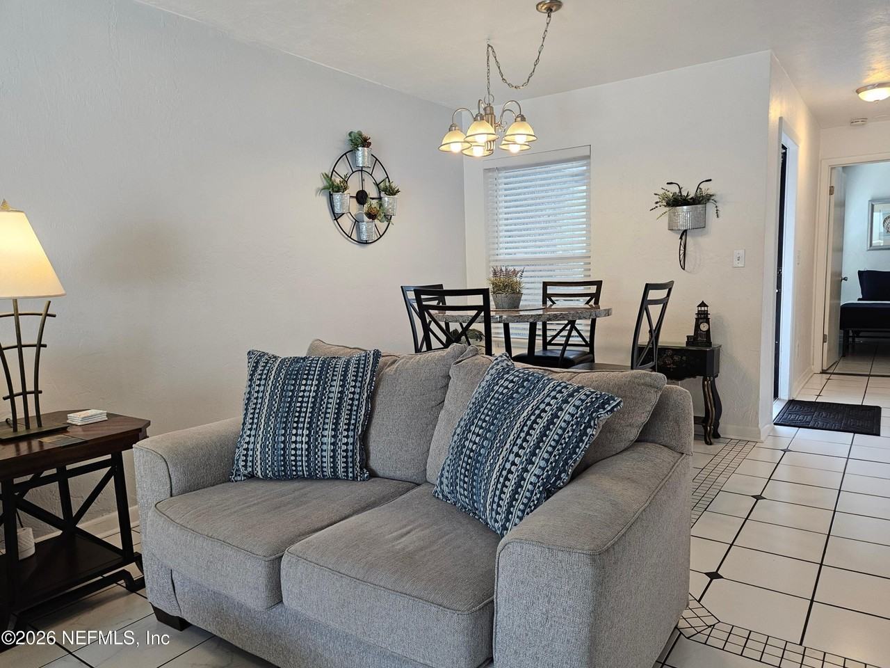 4302 Seagate Ln N - Photo 4 of 29