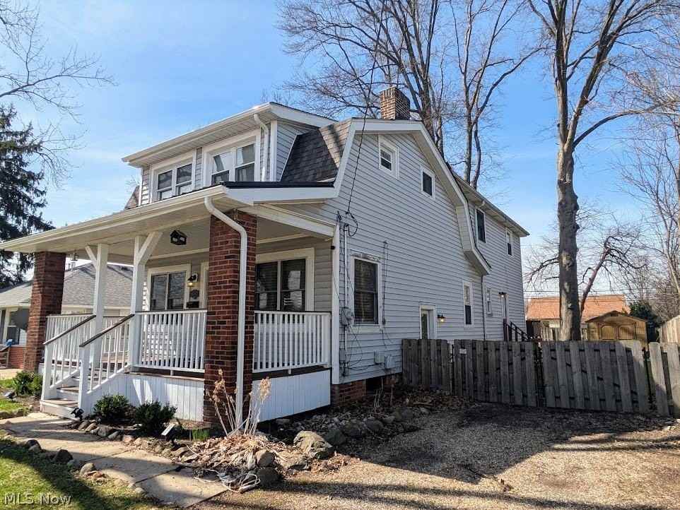 1902 Harding Dr - Photo 3 of 50