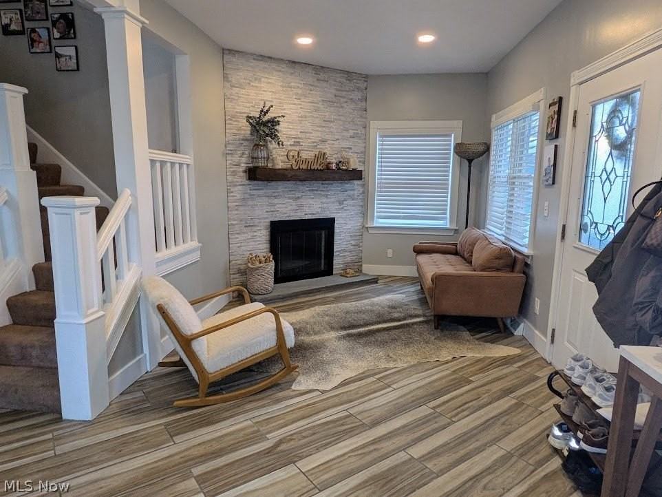 1902 Harding Dr - Photo 5 of 50