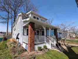 featured image of 1902 Harding Dr