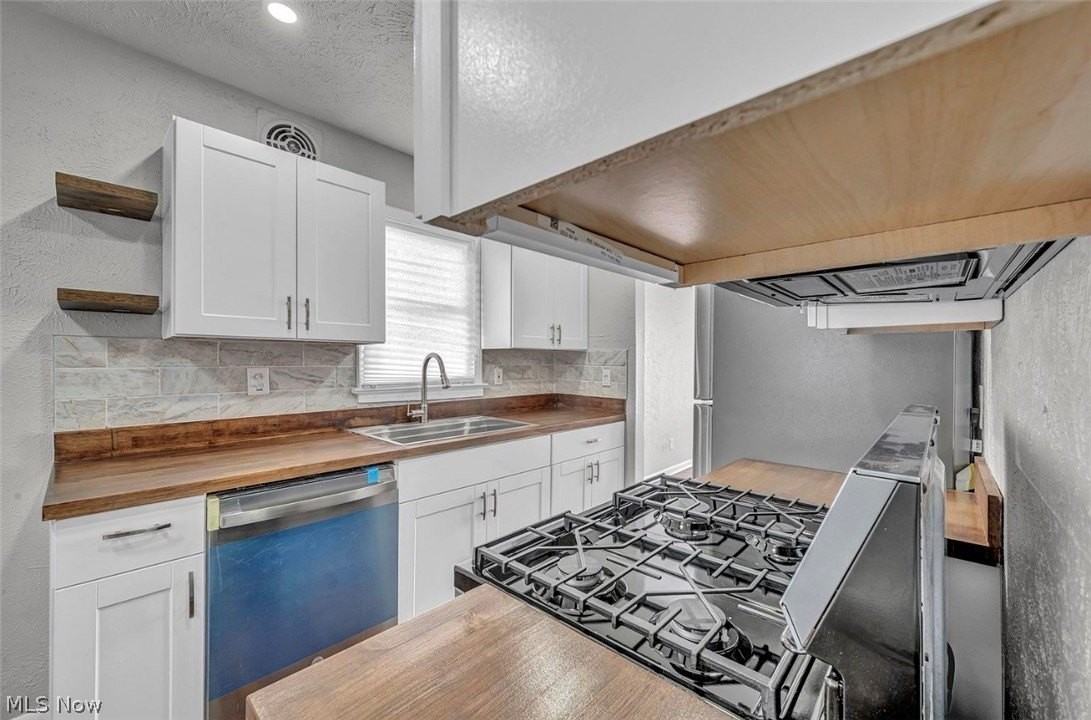 12508 Sobieski Ave - Photo 4 of 31