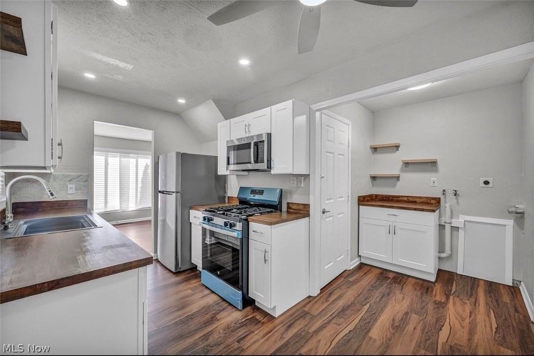 12508 Sobieski Ave - Photo 6 of 31