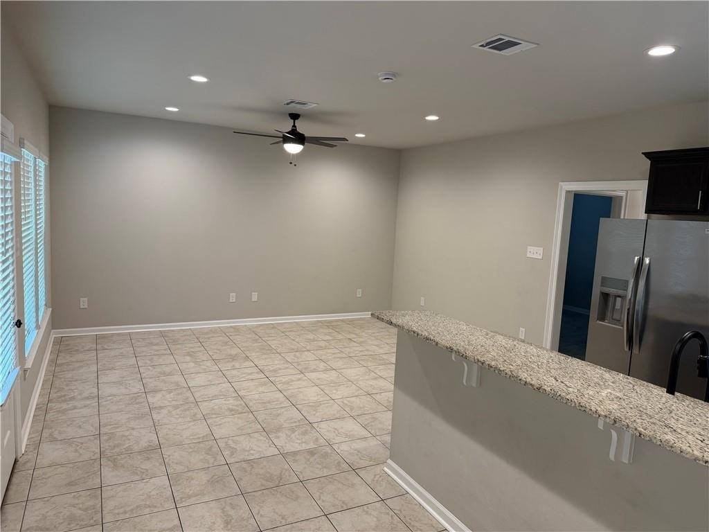 29692 Elmore Mckigney Ln - Photo 2 of 12