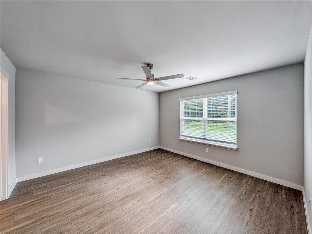 313 Nw 65th Ave - Photo 6 of 12