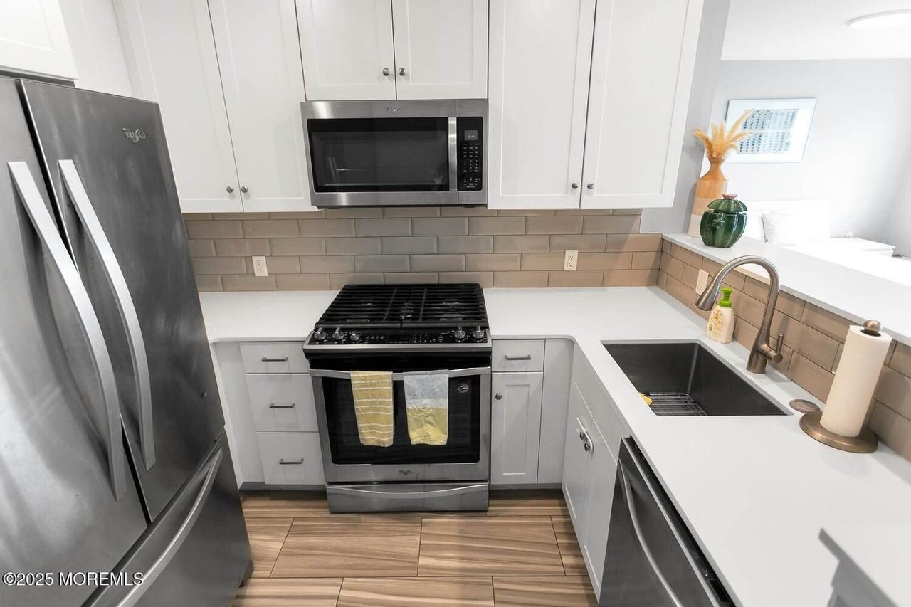 1706 Park Ave #3C - Photo 4 of 27