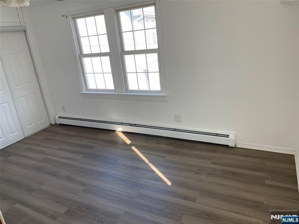 138 Pompton Avenue - Photo 6 of 15