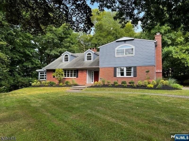 56 Grandview Pl - Photo 2 of 26