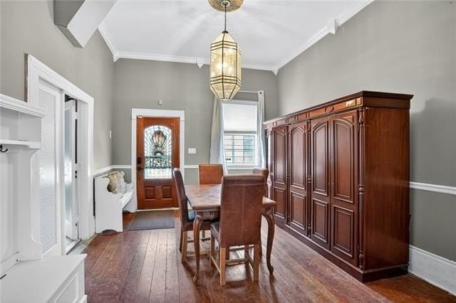 1119 Marigny St - Photo 3 of 24