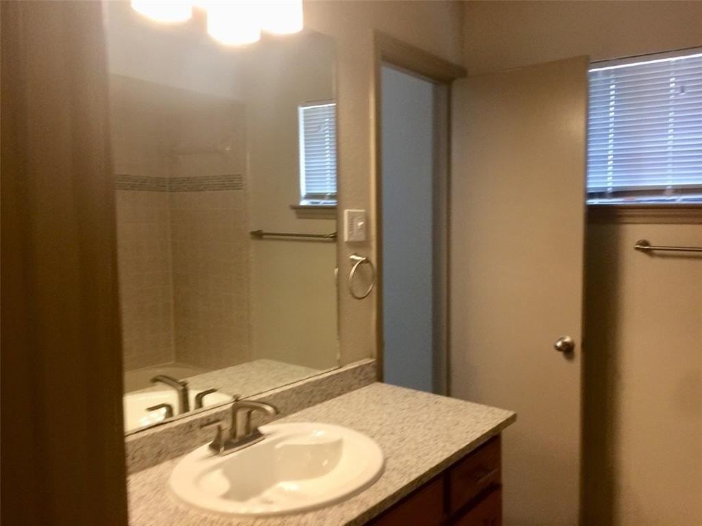 1419 S Story Rd - Photo 7 of 7