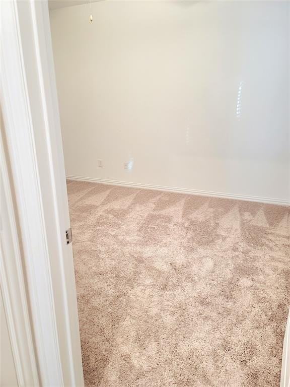 530 Poplar St - Photo 6 of 7