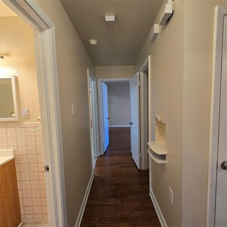 7215 Wilcox Dr - Photo 5 of 11