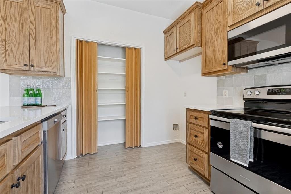 3503 Hudson Dr - Photo 5 of 12