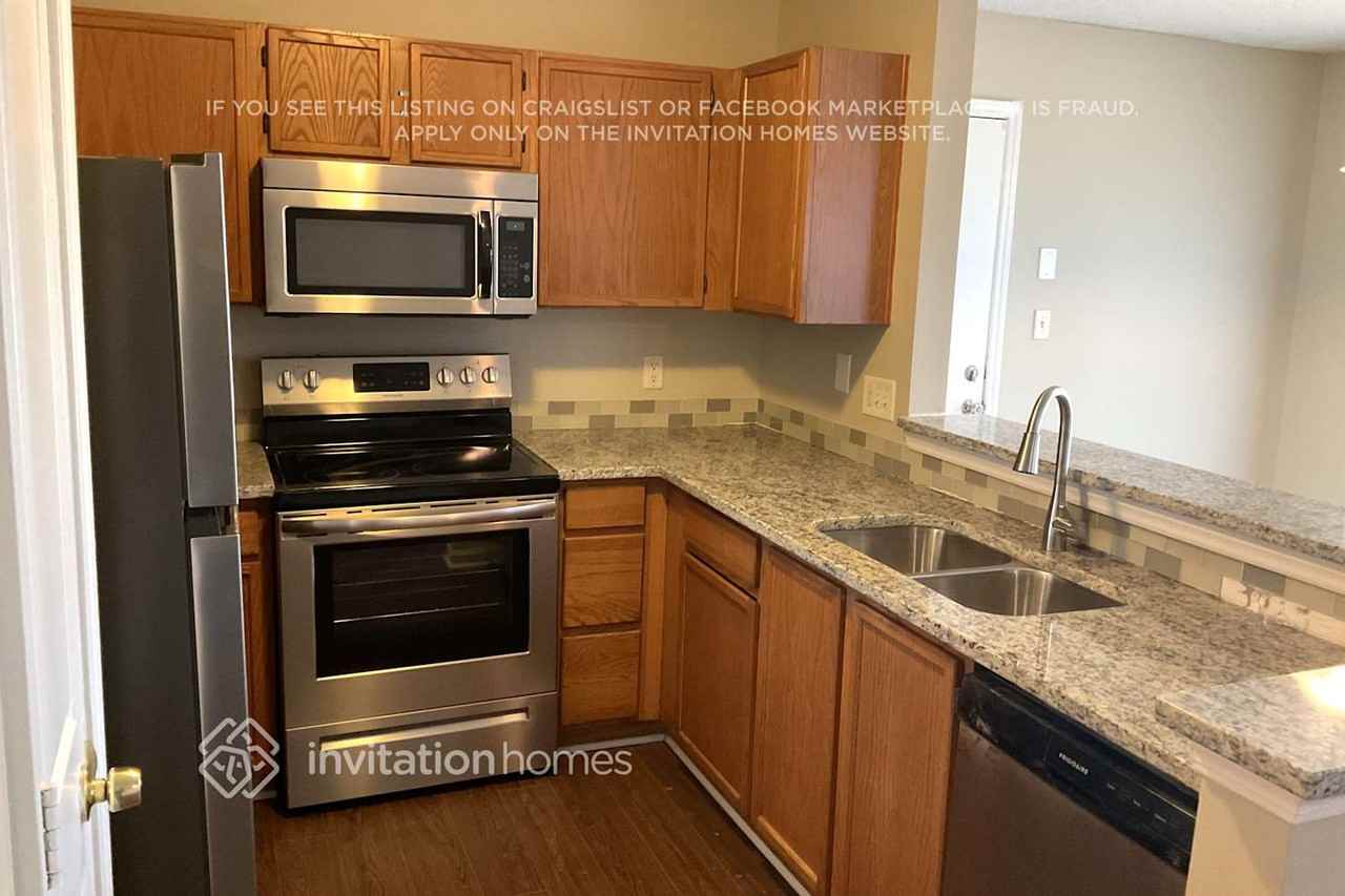 9513 Bird Watch Ln - Photo 5 of 11