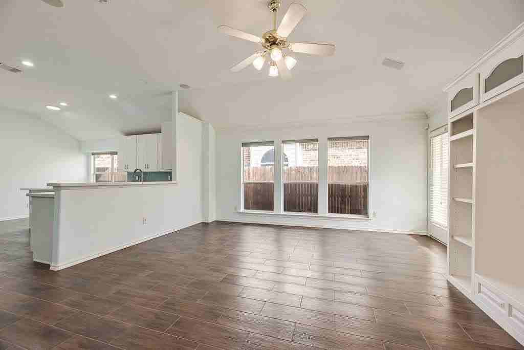 5024 Woodmeadow Dr - Photo 4 of 23