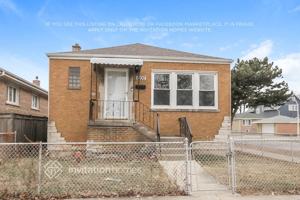 featured image of 6200 S Meade Ave