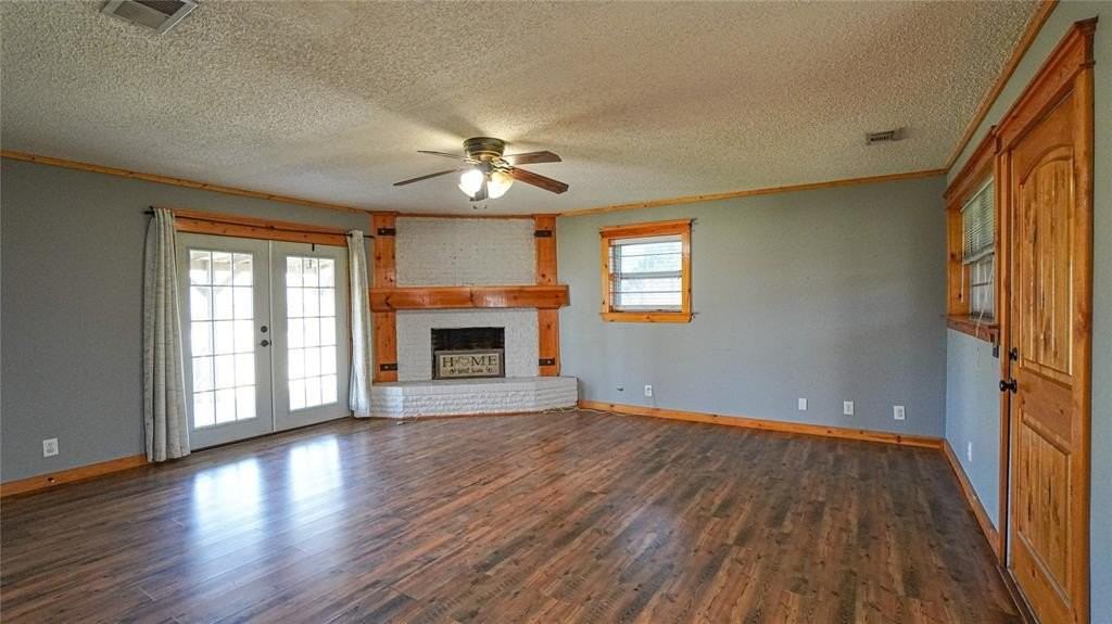 19761 N State Highway 34 - Photo 7 of 40