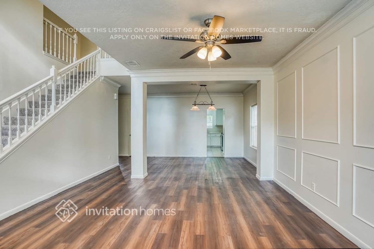 8022 Willancy Ln - Photo 6 of 18