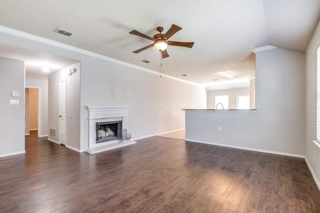 4309 Coney Island Dr - Photo 4 of 19