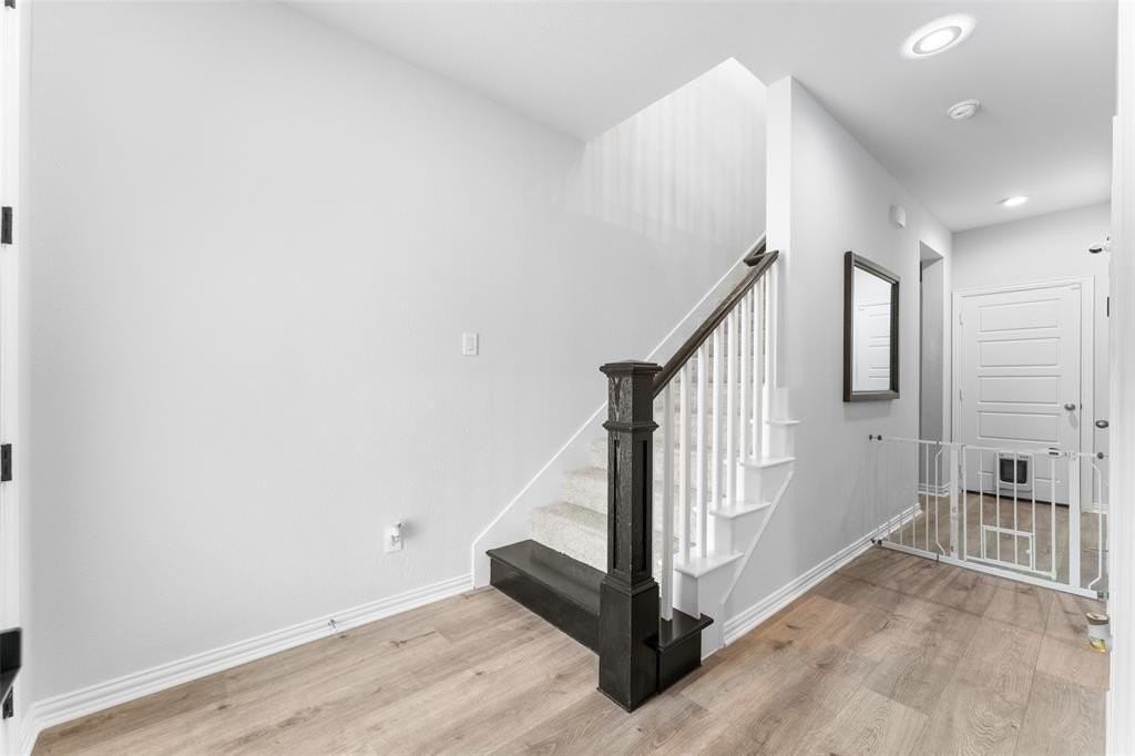 7541 Sheboygan Ave - Photo 3 of 39