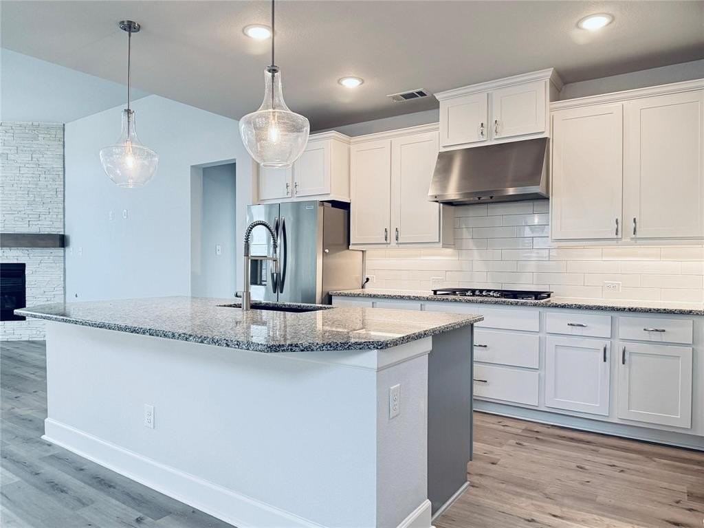 5612 Caliza Trl - Photo 3 of 39