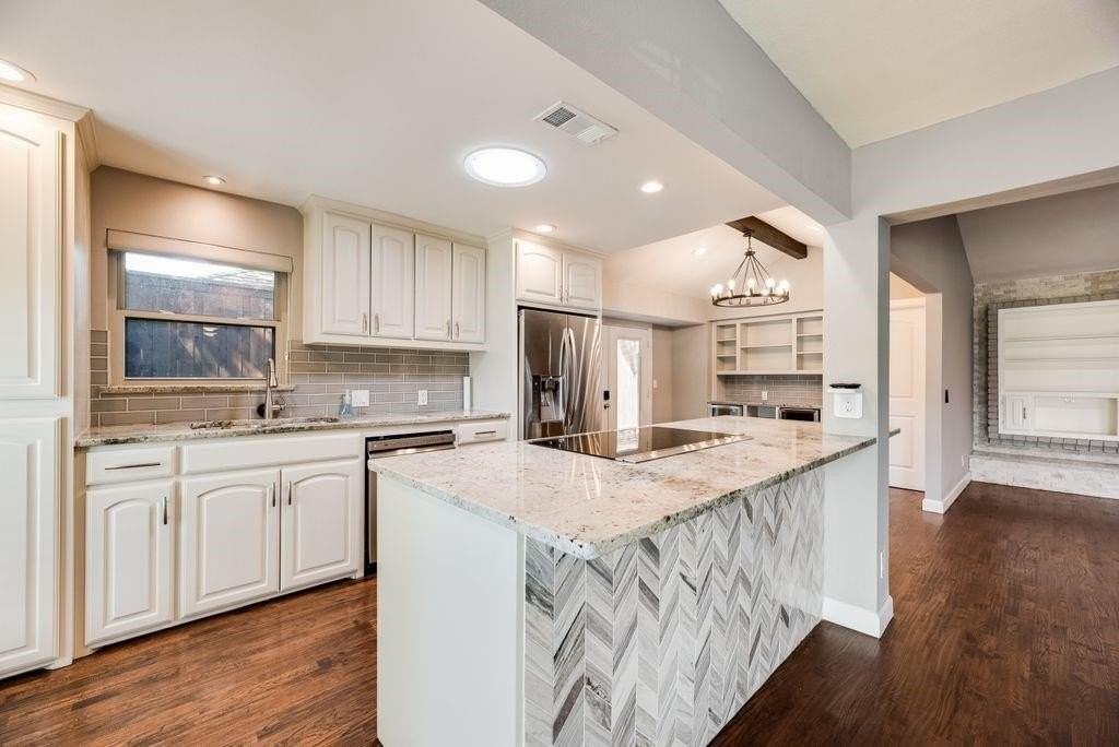 2005 Papeete Dr - Photo 3 of 18