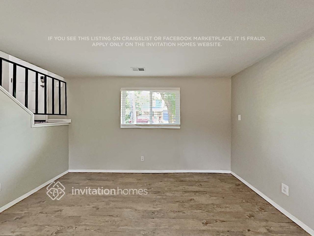 3761 S Pitkin Ct - Photo 4 of 16