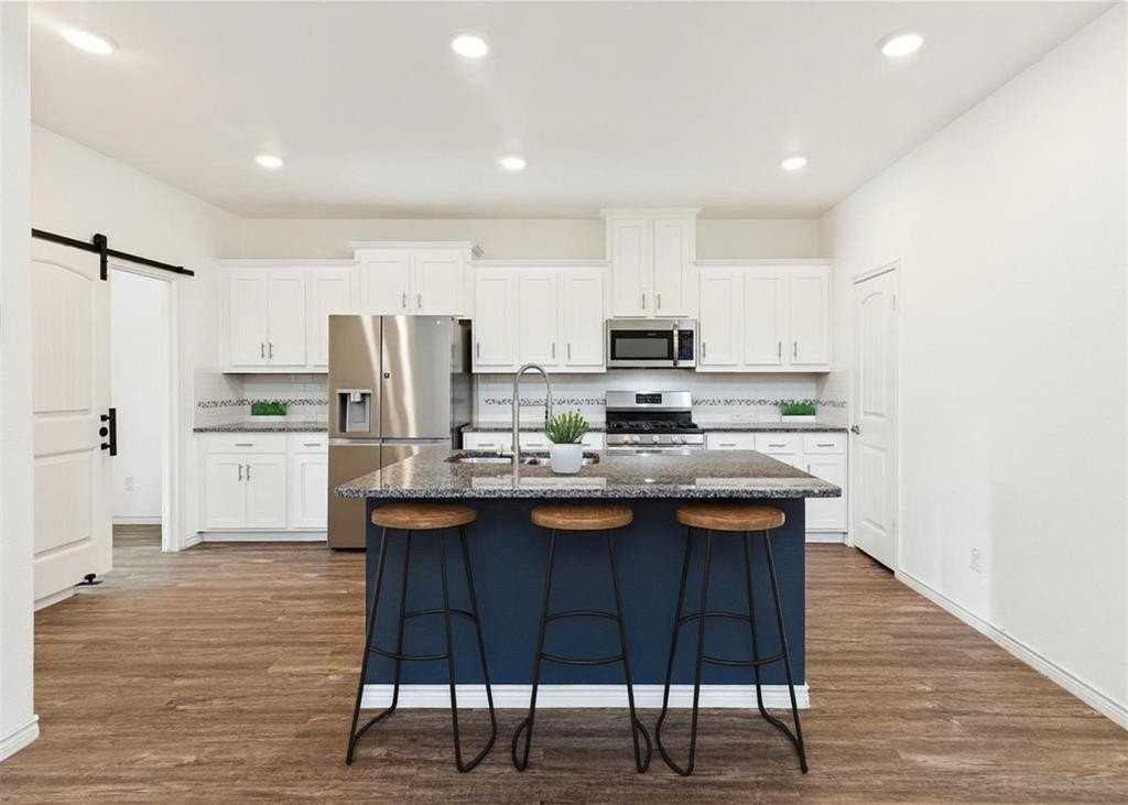 2145 Barx Dr - Photo 6 of 27