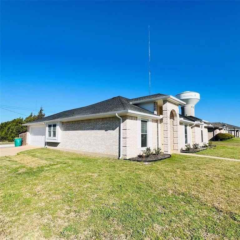 719 Kristi Ln - Photo 4 of 20