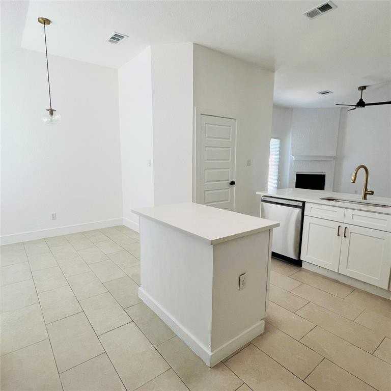 719 Kristi Ln - Photo 6 of 20