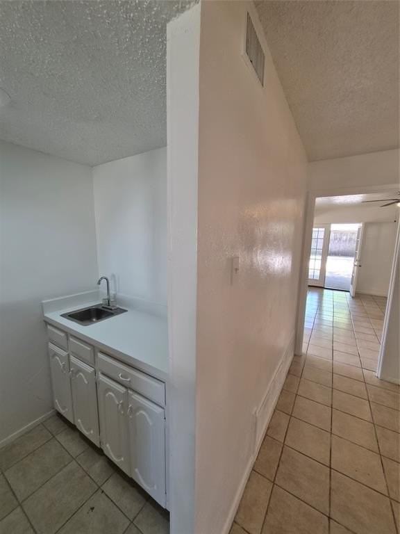 1912 Forestdale Dr - Photo 4 of 20